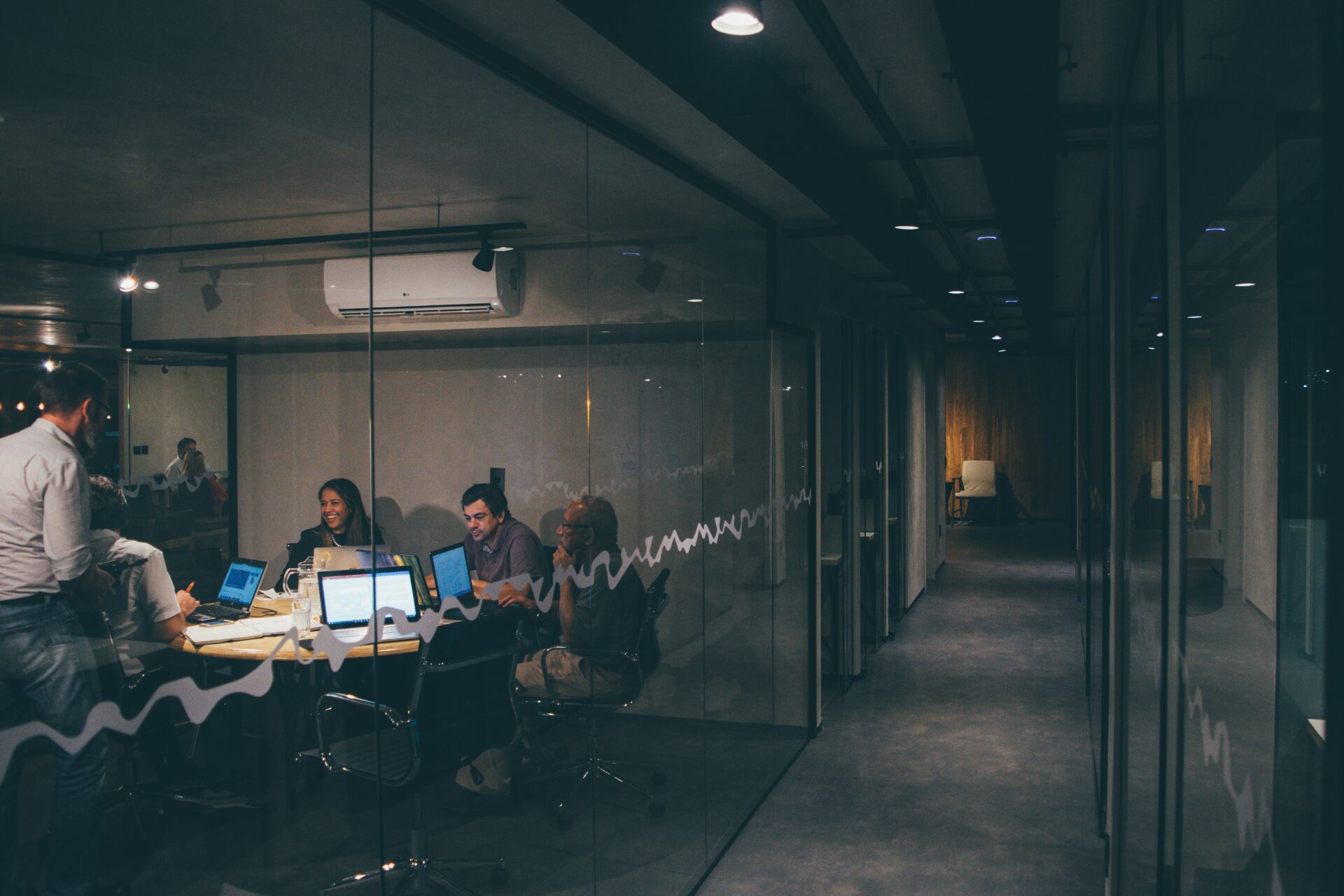 How Is AI Affecting Knowledge Industry Jobs?